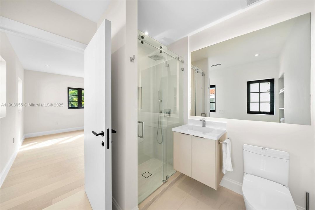 For Sale: $7,999,000 (7 beds, 6 baths, 0 Square Feet)