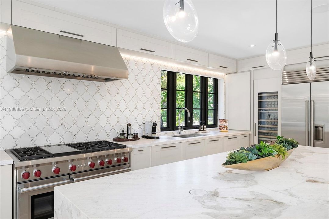 For Sale: $7,999,000 (7 beds, 6 baths, 0 Square Feet)