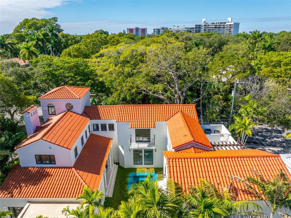 For Sale: $7,999,000 (7 beds, 6 baths, 0 Square Feet)