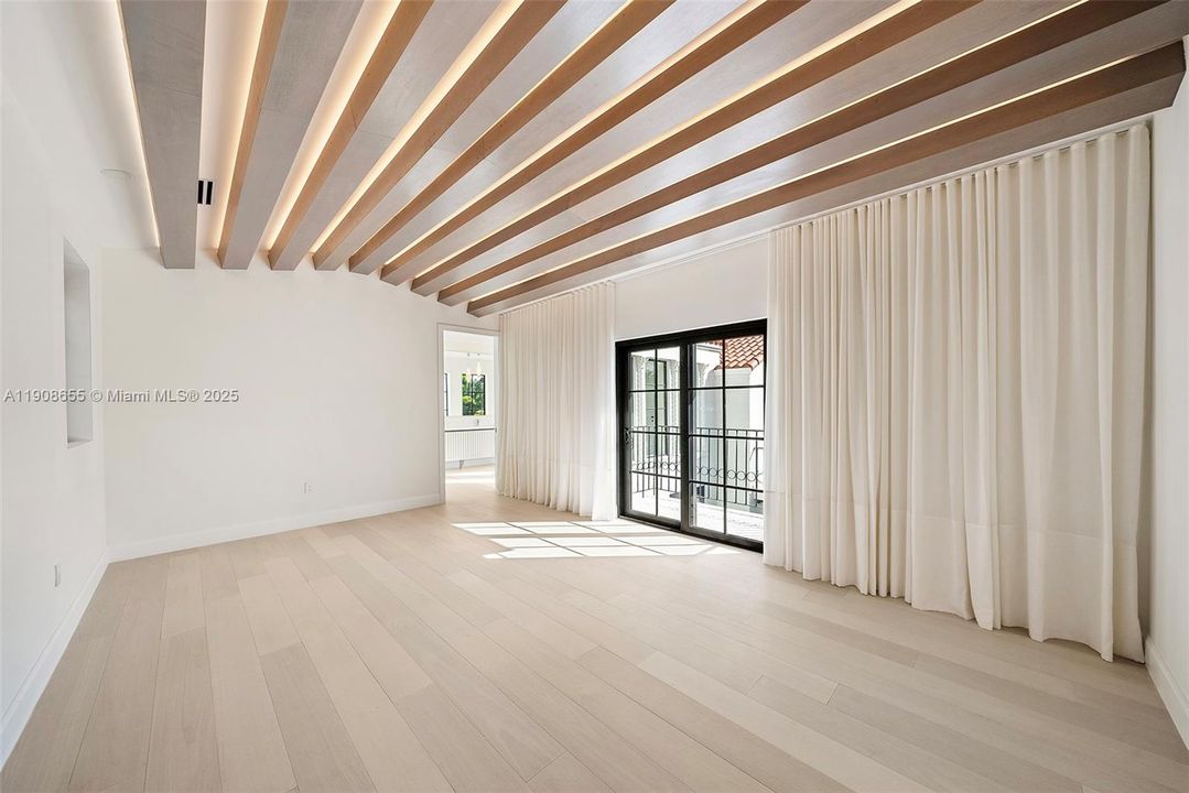 For Sale: $7,999,000 (7 beds, 6 baths, 0 Square Feet)