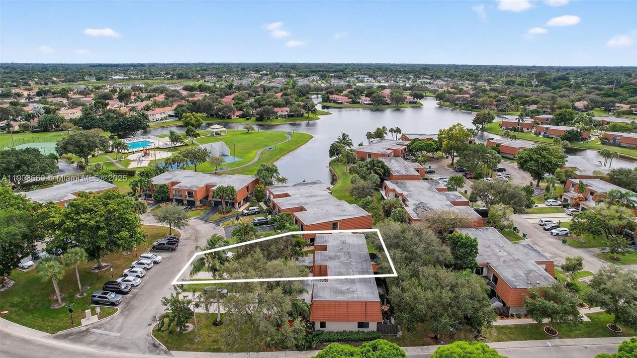 For Sale: $499,900 (3 beds, 2 baths, 1648 Square Feet)