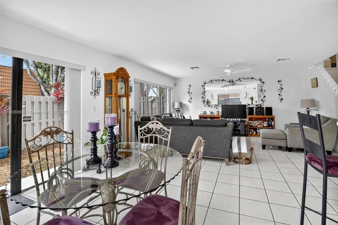 For Sale: $499,900 (3 beds, 2 baths, 1648 Square Feet)