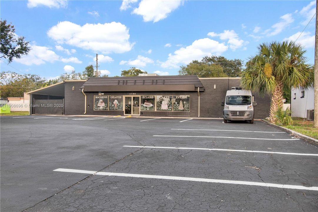 待售: $200,000 (0 贝兹, 0 浴室, 0 平方英尺)