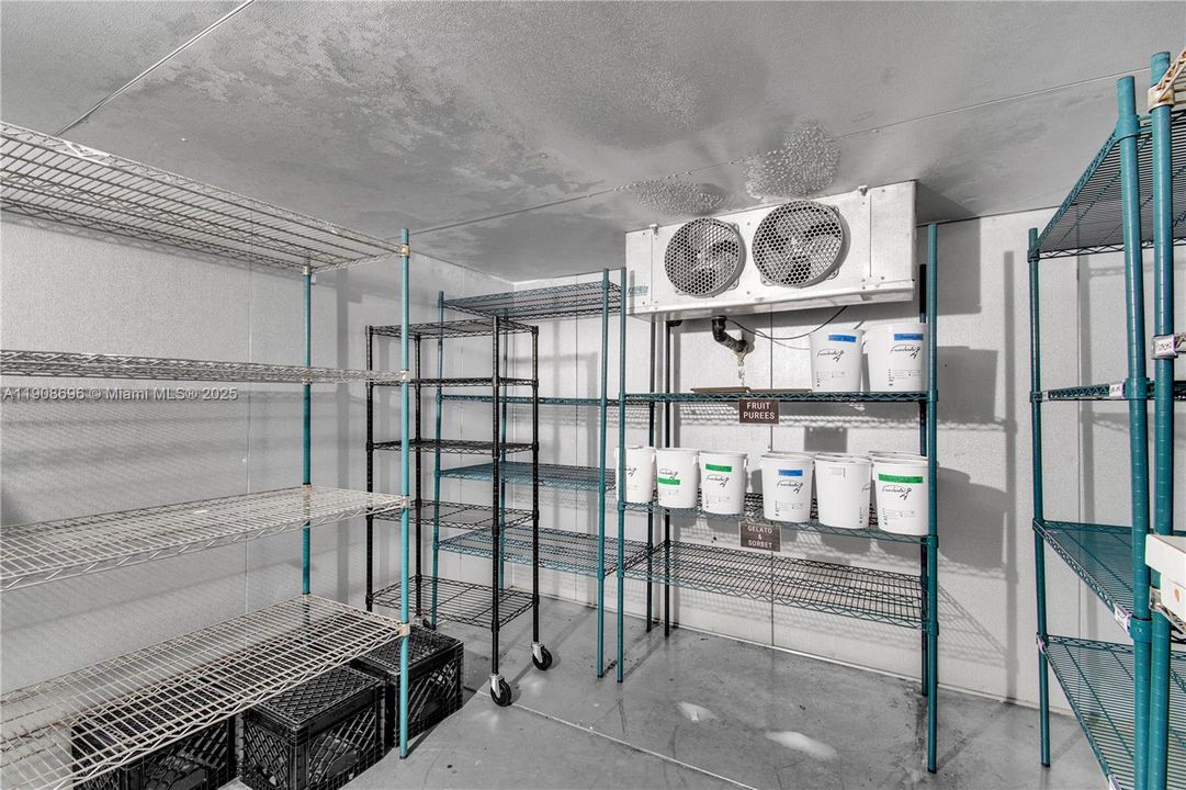 待售: $200,000 (0 贝兹, 0 浴室, 0 平方英尺)