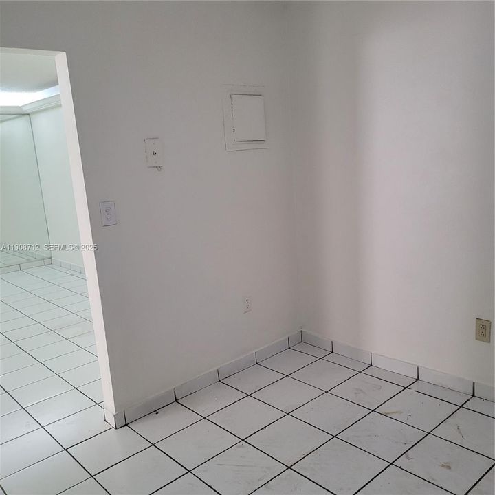 For Rent: $1,725 (2 beds, 2 baths, 790 Square Feet)