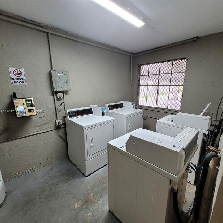 For Rent: $1,725 (2 beds, 2 baths, 790 Square Feet)