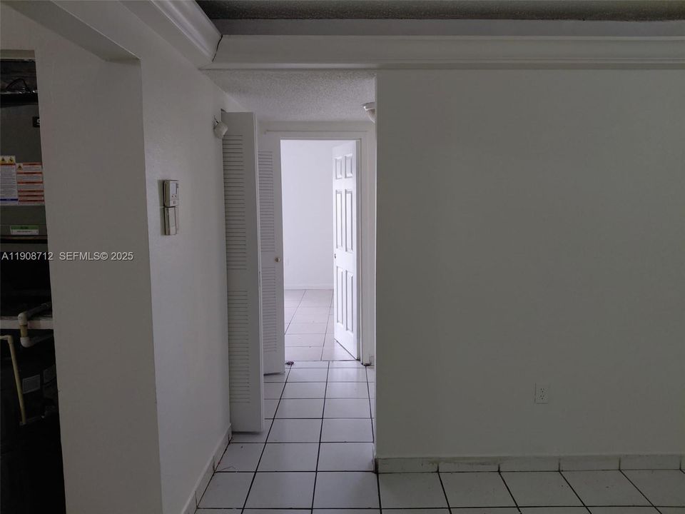 For Rent: $1,725 (2 beds, 2 baths, 790 Square Feet)