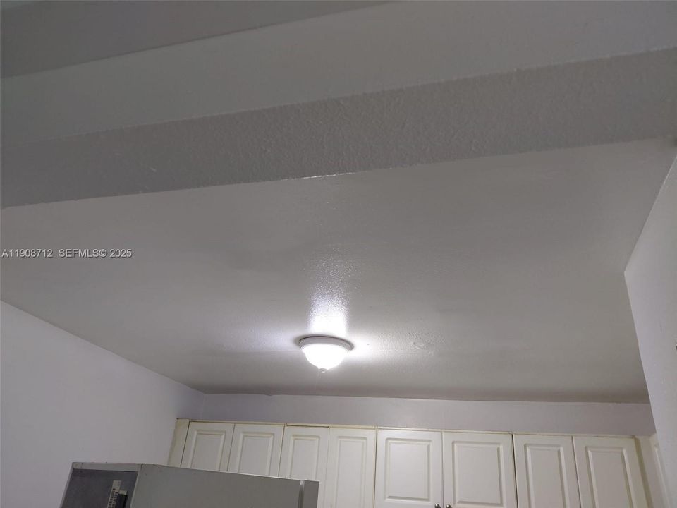 For Rent: $1,725 (2 beds, 2 baths, 790 Square Feet)