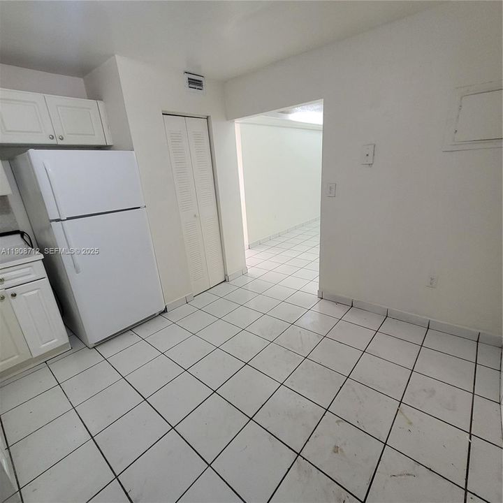 For Rent: $1,725 (2 beds, 2 baths, 790 Square Feet)