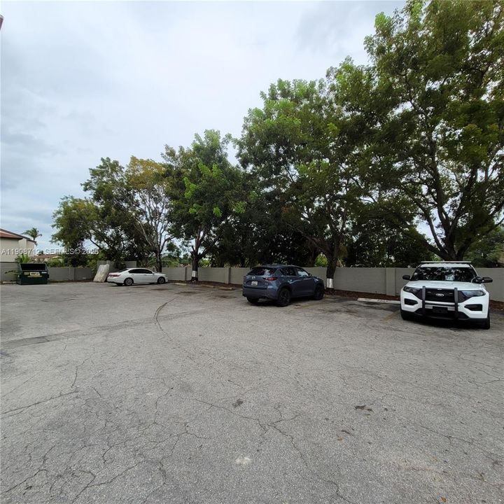 For Rent: $1,725 (2 beds, 2 baths, 790 Square Feet)