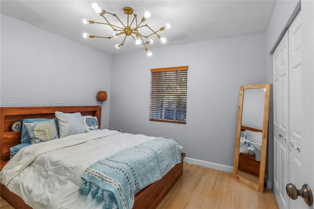 待售: $1,450,000 (4 贝兹, 3 浴室, 2192 平方英尺)