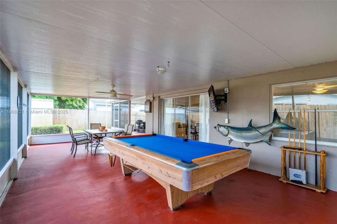 Под контрактом: $500,000 (3 спален, 2 ванн, 1313 Квадратных фут)