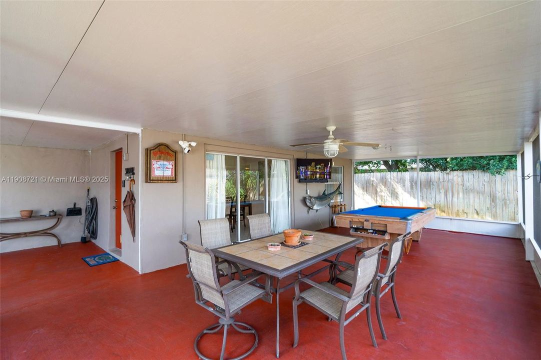 Под контрактом: $500,000 (3 спален, 2 ванн, 1313 Квадратных фут)