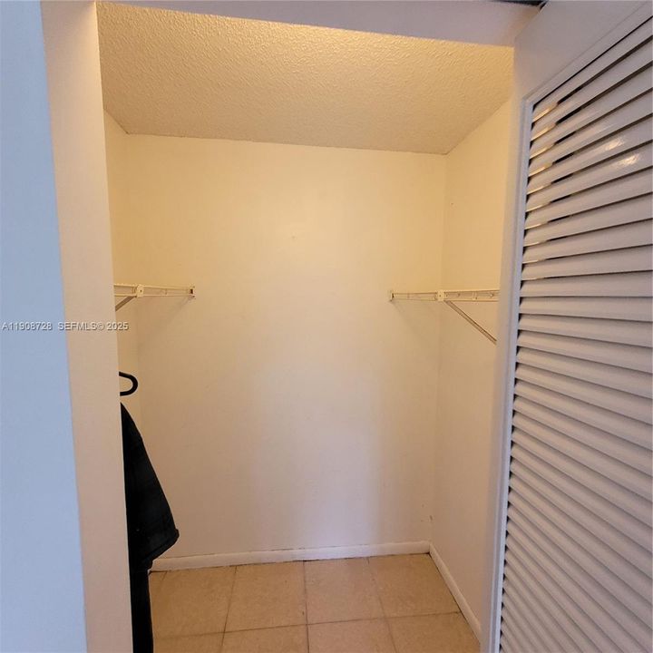 В аренду: $1,995 (2 спален, 2 ванн, 832 Квадратных фут)