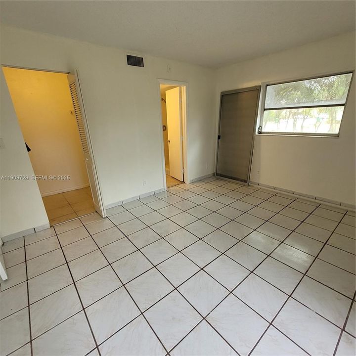 В аренду: $1,995 (2 спален, 2 ванн, 832 Квадратных фут)