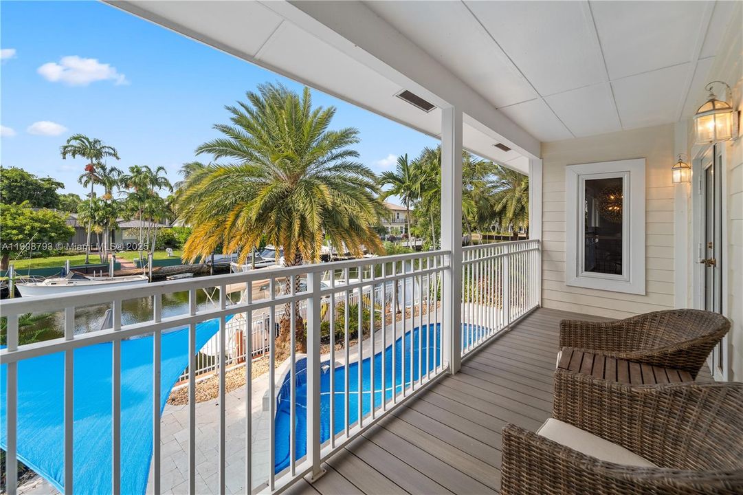 For Sale: $2,995,000 (5 beds, 4 baths, 4401 Square Feet)