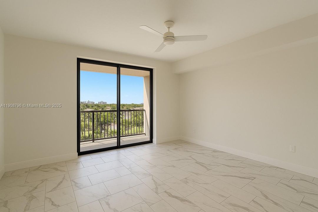 For Rent: $6,324 (2 beds, 2 baths, 1369 Square Feet)