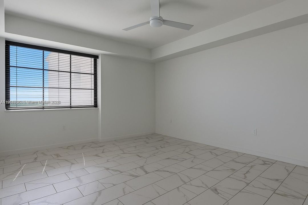For Rent: $6,324 (2 beds, 2 baths, 1369 Square Feet)