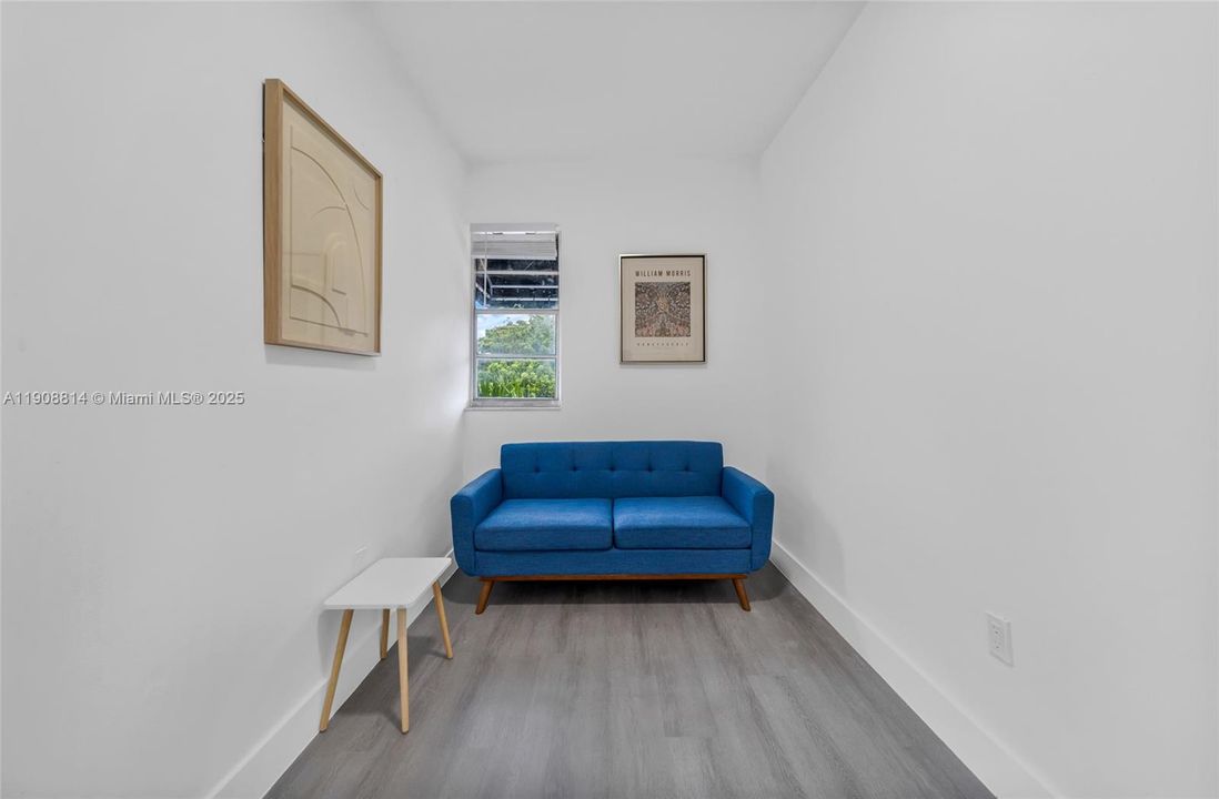 Recientemente alquilado: $2,000 (2 camas, 1 baños, 10700 Pies cuadrados)