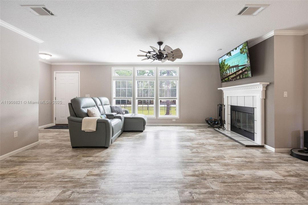 Recently Sold: $399,900 (3 beds, 2 baths, 0 Square Feet)