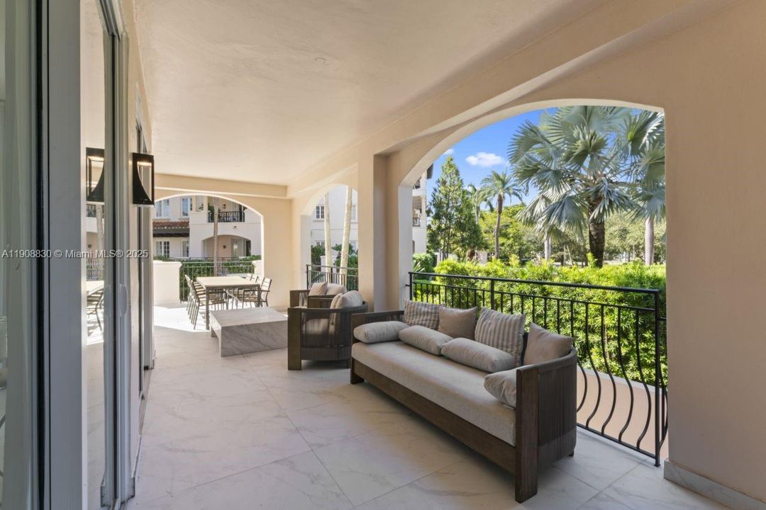 For Rent: $26,000 (2 beds, 2 baths, 1429 Square Feet)