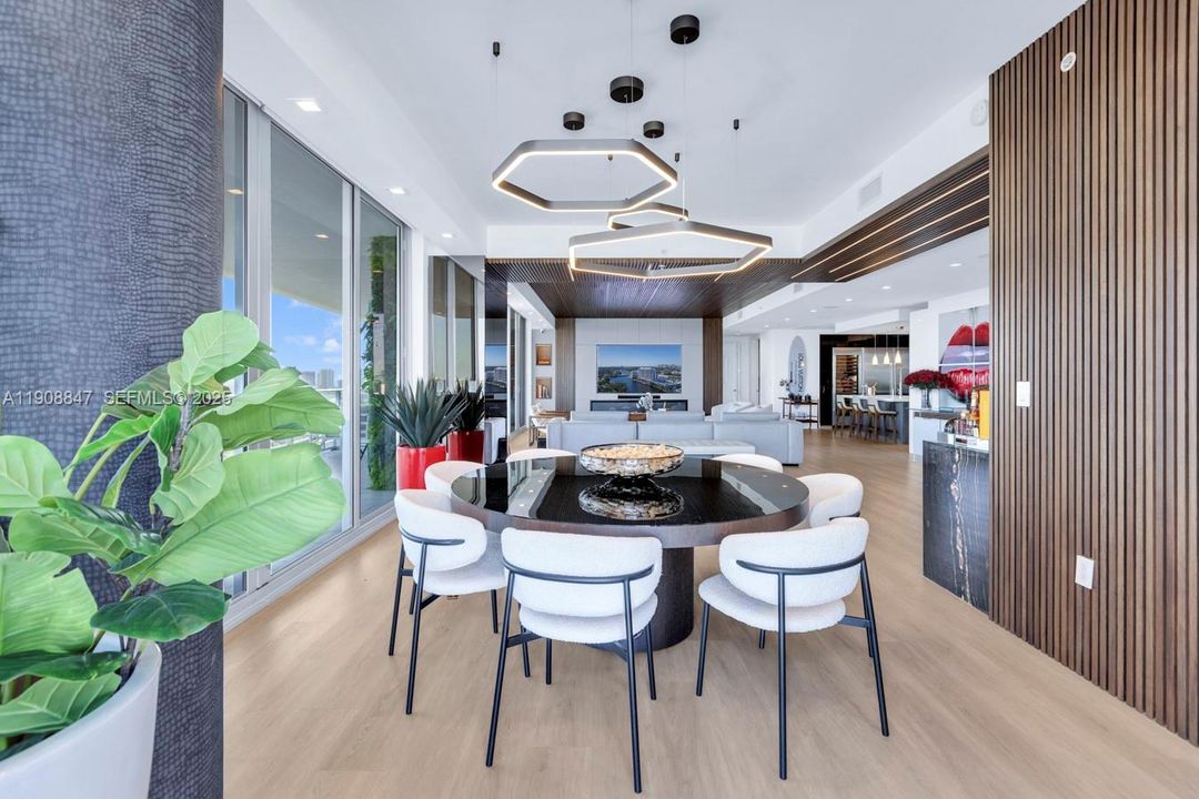 На продажу: $5,290,000 (4 спален, 4 ванн, 3832 Квадратных фут)