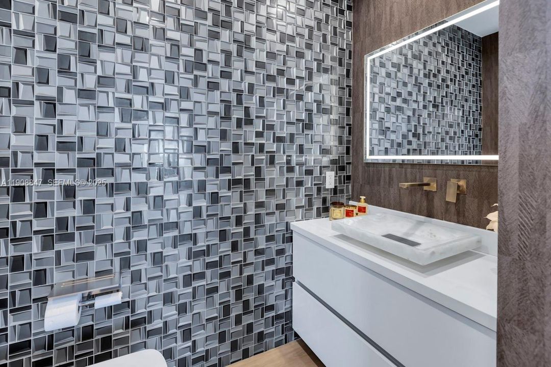 На продажу: $5,290,000 (4 спален, 4 ванн, 3832 Квадратных фут)