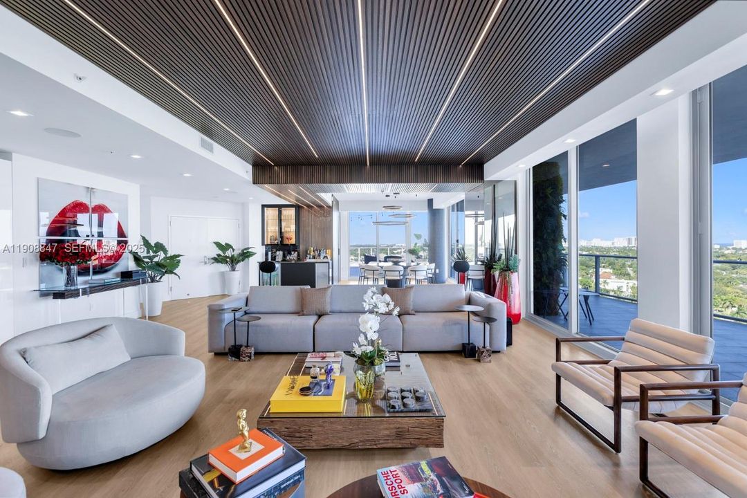 На продажу: $5,290,000 (4 спален, 4 ванн, 3832 Квадратных фут)