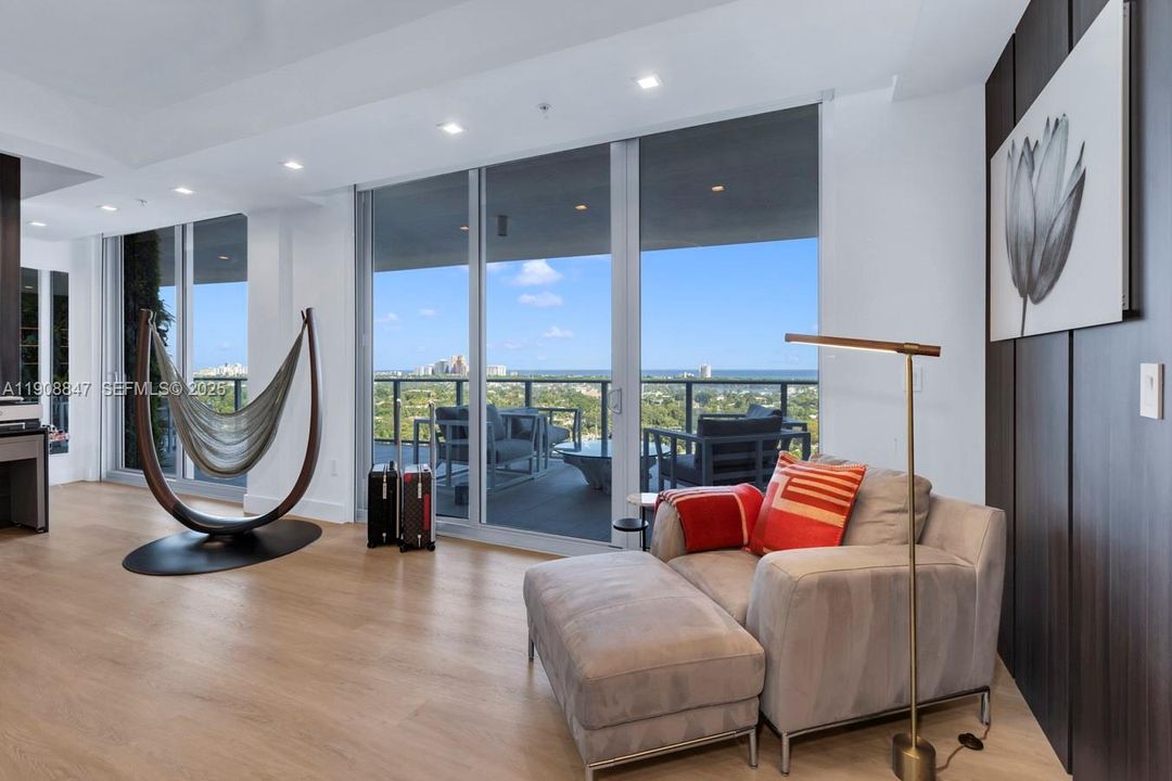 На продажу: $5,290,000 (4 спален, 4 ванн, 3832 Квадратных фут)