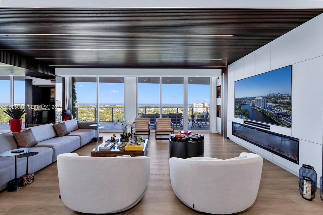 На продажу: $5,290,000 (4 спален, 4 ванн, 3832 Квадратных фут)