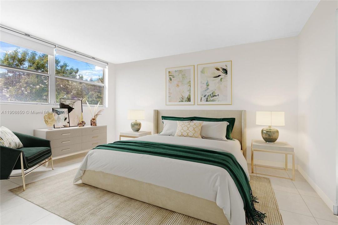 待售: $240,000 (1 贝兹, 1 浴室, 775 平方英尺)