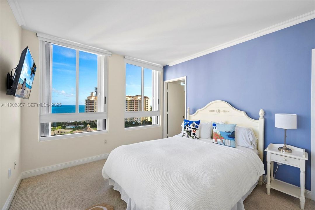 出租: $22,000 (4 贝兹, 4 浴室, 2780 平方英尺)