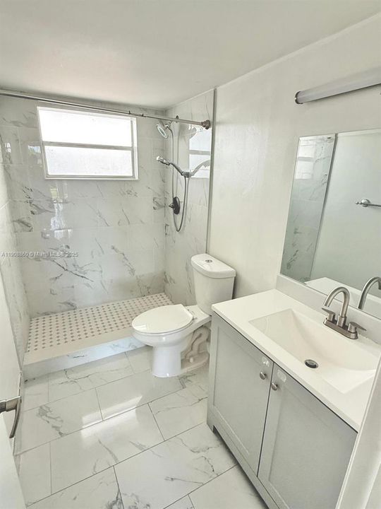 Recently Rented: $2,300 (3 beds, 2 baths, 1282 Square Feet)