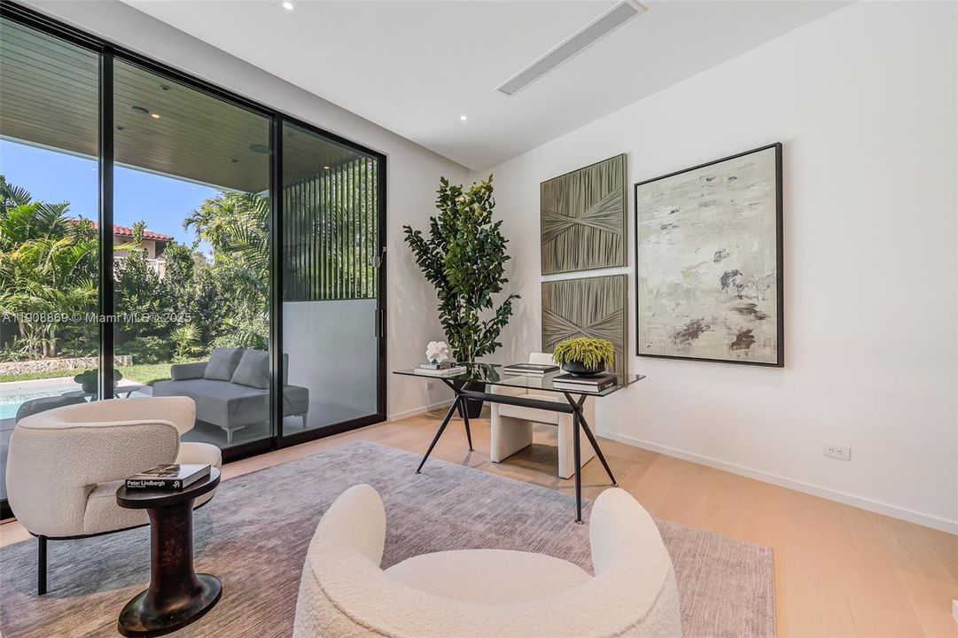 For Sale: $8,495,000 (6 beds, 6 baths, 6281 Square Feet)