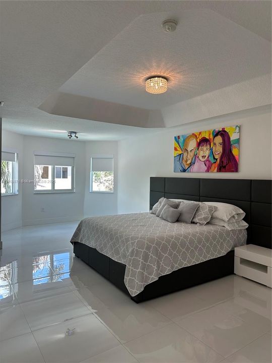 В аренду: $7,800 (5 спален, 3 ванн, 3026 Квадратных фут)