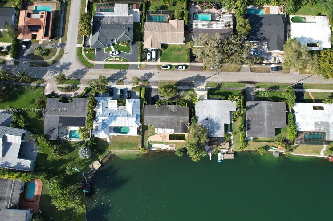 For Sale: $1,980,000 (3 beds, 2 baths, 0 Square Feet)