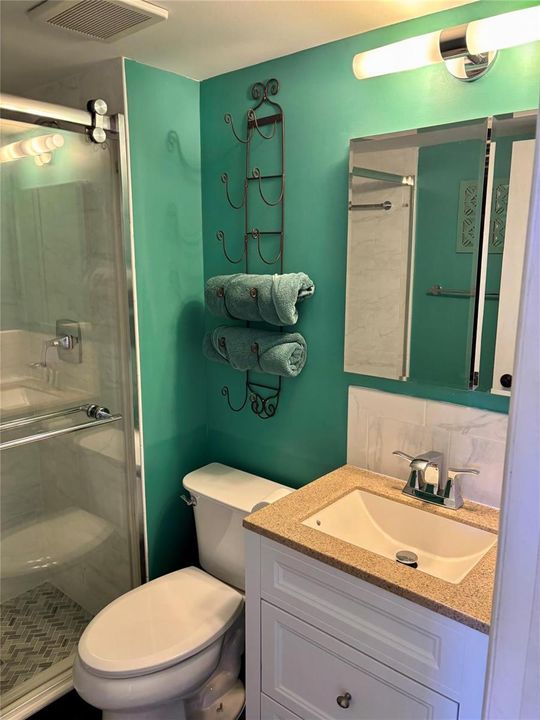2nd bathroom