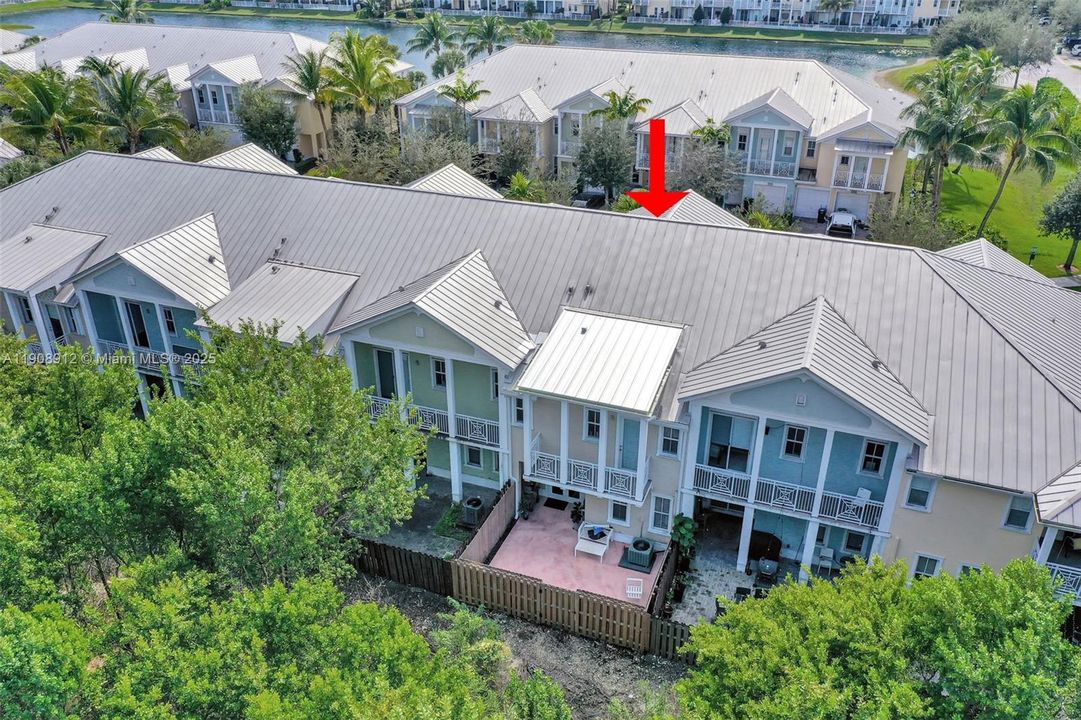 For Sale: $749,000 (3 beds, 3 baths, 2008 Square Feet)