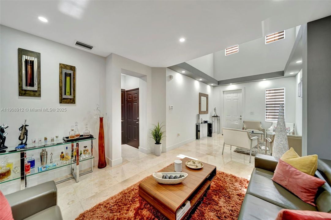 For Sale: $749,000 (3 beds, 3 baths, 2008 Square Feet)