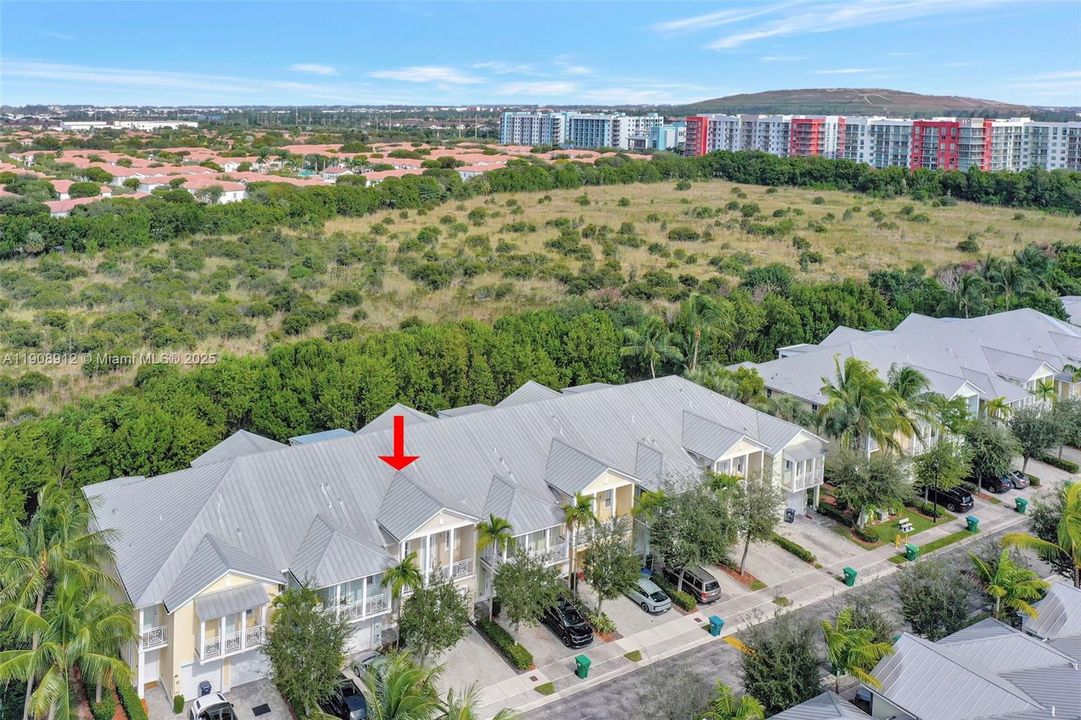 For Sale: $749,000 (3 beds, 3 baths, 2008 Square Feet)