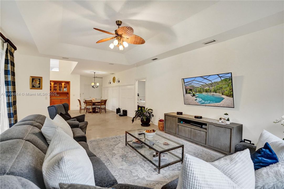 For Rent: $8,500 (4 beds, 4 baths, 3502 Square Feet)