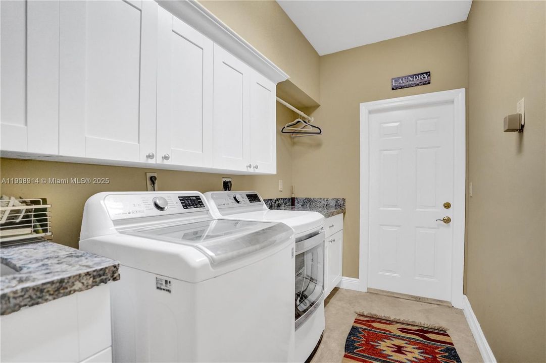 For Rent: $8,500 (4 beds, 4 baths, 3502 Square Feet)