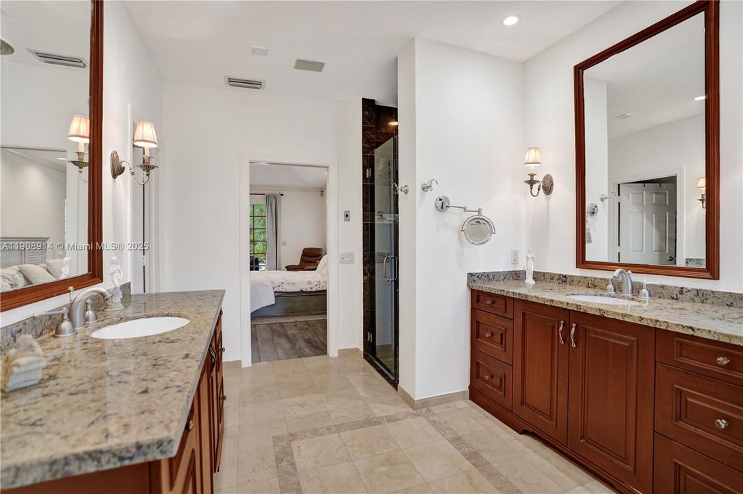 For Rent: $8,500 (4 beds, 4 baths, 3502 Square Feet)