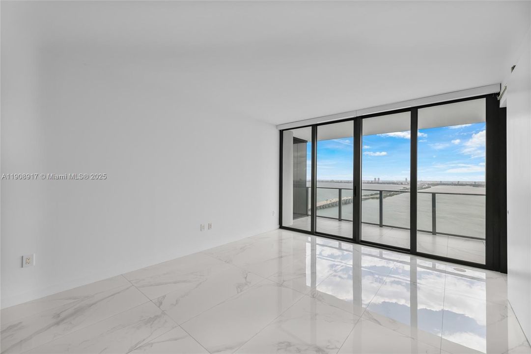 Недавно арендовано: $6,250 (2 спален, 2 ванн, 1088 Квадратных фут)