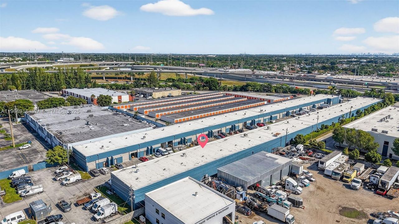 待售: $450,000 (0 贝兹, 0 浴室, 0 平方英尺)