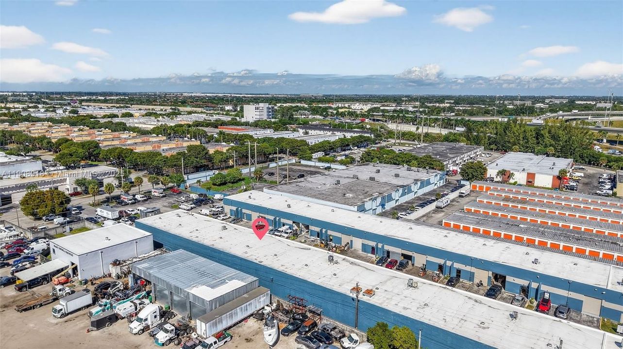 待售: $450,000 (0 贝兹, 0 浴室, 0 平方英尺)