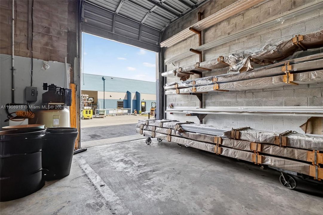 待售: $450,000 (0 贝兹, 0 浴室, 0 平方英尺)