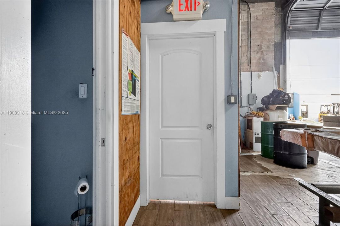 待售: $450,000 (0 贝兹, 0 浴室, 0 平方英尺)