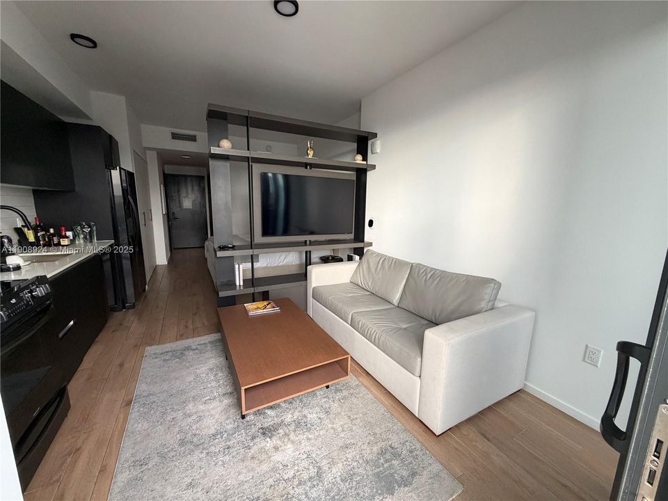 En Venta: $490,000 (0 camas, 1 baños, 362 Pies cuadrados)