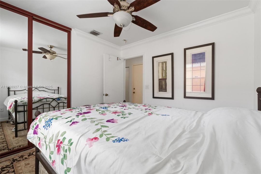 En Venta: $610,000 (3 camas, 2 baños, 1590 Pies cuadrados)